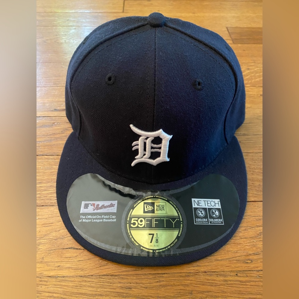 NWT New Era 59fifty Fitted Black Detroit Tigers Hat